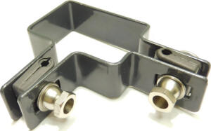 Příchytka panelu na sloup 60x40mm / 5mm / rohová /ZN+PVC7016 Antracit