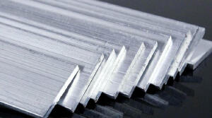 Aluminium Flachstange AlMgSi05 60x2mm - Länge 500mm / 50cm auf Zuschnitt Aluminium Flachstange AlMgSi05 60x2mm - Länge 500mm / 50cm auf Zuschnitt